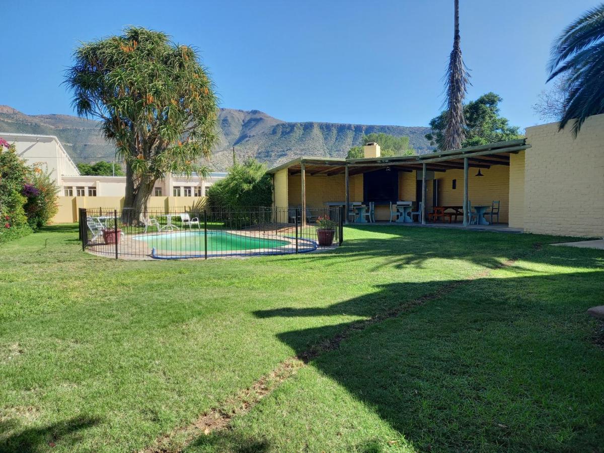 Avondrust Guest House Graaff-Reinet Dış mekan fotoğraf