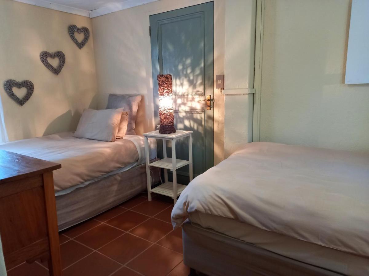 Avondrust Guest House Graaff-Reinet Dış mekan fotoğraf